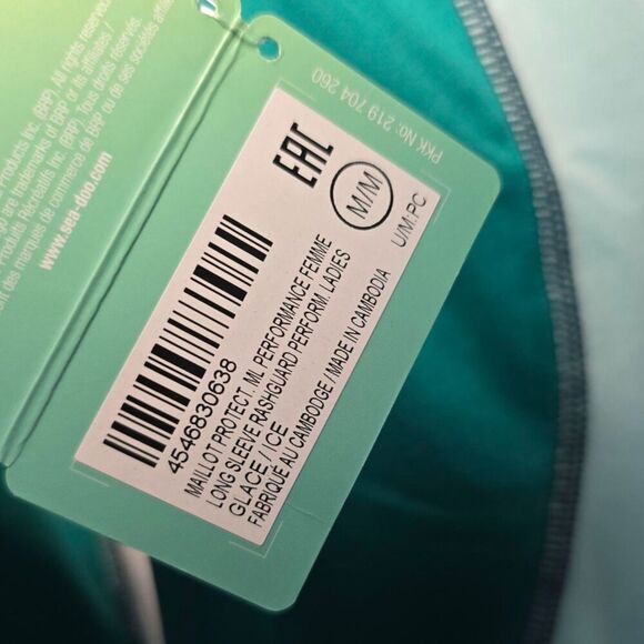 NWT BRP SEADOO LADIES LONG SLEEVE RASHGUARD M Medium Ice Surf Jetski Beach Swim - Picture 5 of 5